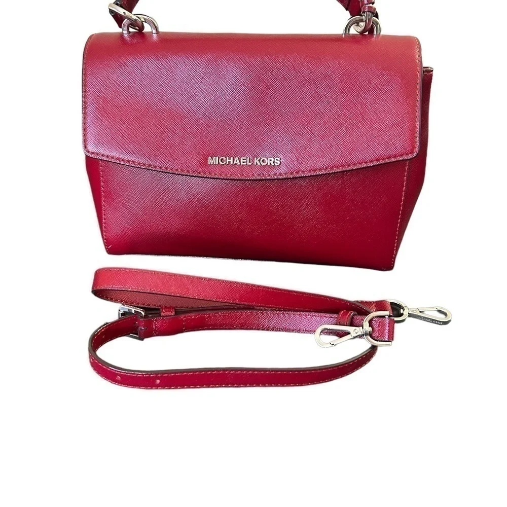 Michael Kors Ava Small Leather Satchel Cherry • Pre-Owned​